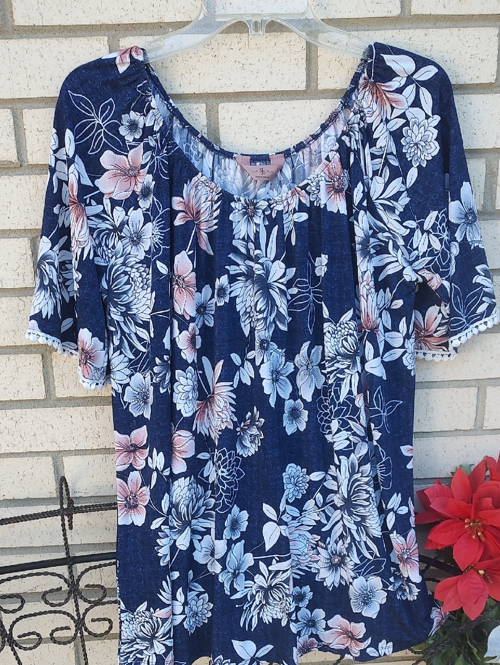 🌹🌺 Top* - Picture 3 of 10